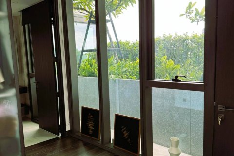 Condo in Bangkok, Thailand, 2 bedrooms  № 180499 - photo 9