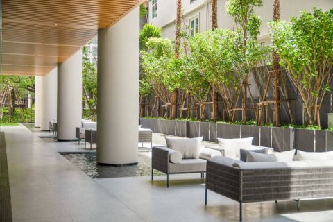 Condo in Bangkok, Thailand, 2 bedrooms  № 180499 - photo 19
