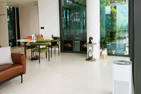 Condo in Bangkok, Thailand, 2 bedrooms  № 180499 - photo 4