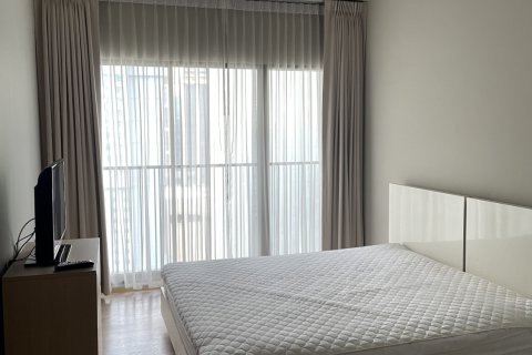 Студия в кондо в Клонг Тоэй, Бангкок, Таиланд № 154904 - фото 4