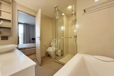 Condo in Watthana, Bangkok, Thailand, 3 bedrooms  № 154898 - photo 16