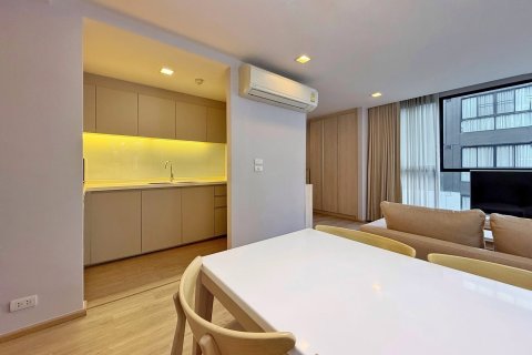 Condo in Watthana, Bangkok, Thailand, 3 bedrooms  № 154898 - photo 19