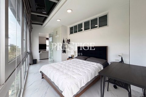 Condo à Pattaya, Thaïlande, 2 chambres № 197573 - photo 15