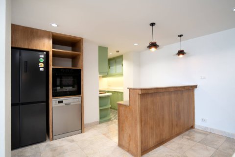 Condo in Bangkok, Thailand, 3 bedrooms  № 209669 - photo 6