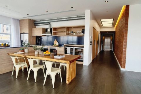 Penthouse in Bangkok, Thailand 3 bedrooms № 209668 - photo 3
