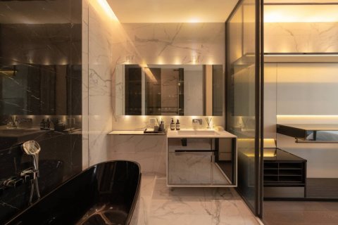 Condo in Bangkok, Thailand, 2 bedrooms № 209670 - photo 17