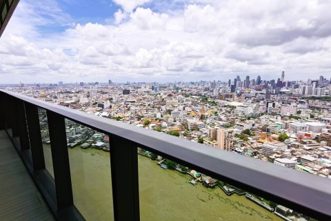 Penthouse in Bangkok, Thailand 3 bedrooms № 209666 - photo 24