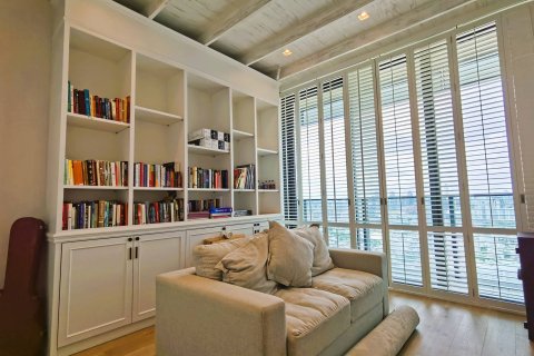 Penthouse in Bangkok, Thailand 3 bedrooms № 209666 - photo 26