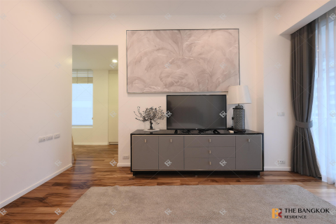 Condo in Bangkok, Thailand, 2 bedrooms № 233195 - photo 8