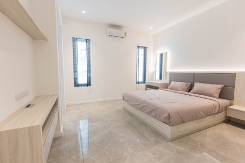 Villa in Hua Hin, Thailand 3 Schlafzimmer № 169725 - Foto 8