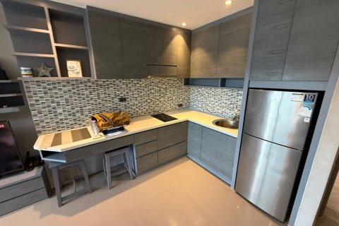 Studio dans le Condo à Kathu, Thaïlande  № 147447 - photo 23