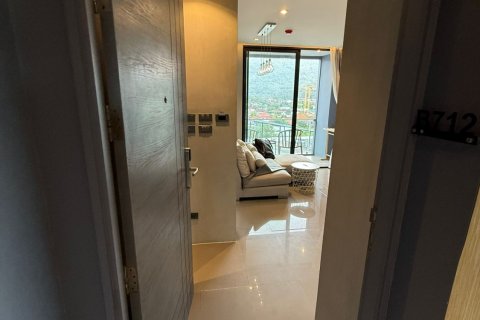 Studio dans le Condo à Kathu, Thaïlande  № 147447 - photo 10