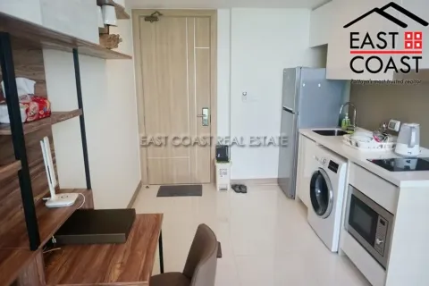 Condominio de 1 dormitorio en Pattaya, Tailandia № 212726 - foto 4