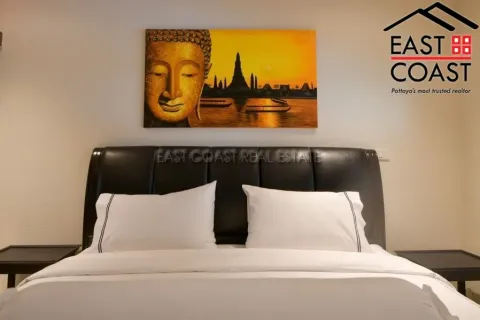 Casa de 5 dormitorios en Pattaya, Tailandia № 212727 - foto 20