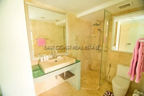 Condominio de 2 dormitorios en Pattaya, Tailandia № 212730 - foto 8