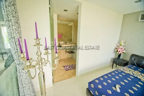 Condominio de 2 dormitorios en Pattaya, Tailandia № 212730 - foto 7