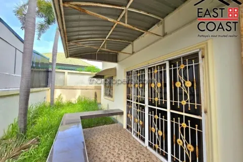 Casa de 3 dormitorios en Pattaya, Tailandia № 212725 - foto 5