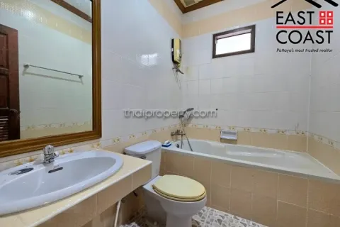 Casa de 3 dormitorios en Pattaya, Tailandia № 212725 - foto 19