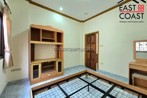 Casa de 3 dormitorios en Pattaya, Tailandia № 212725 - foto 22