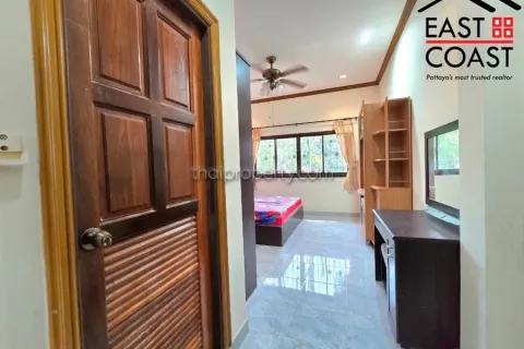 Casa de 3 dormitorios en Pattaya, Tailandia № 212725 - foto 18