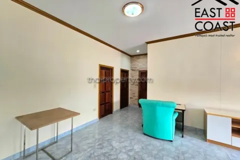 Casa de 3 dormitorios en Pattaya, Tailandia № 212725 - foto 8