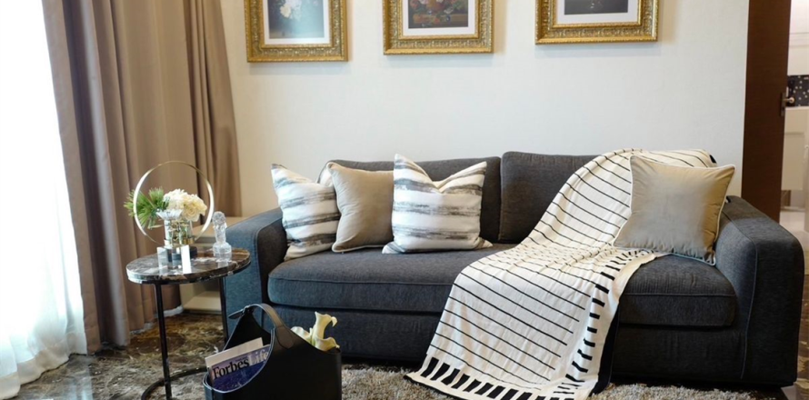 Condo in Bangkok, Thailand, 2 bedrooms № 185120