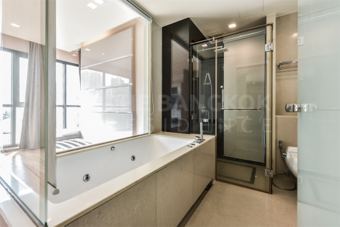 Condo in Bangkok, Thailand, 2 bedrooms № 185118 - photo 6
