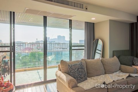 Condo in Pattaya, Thailand, 2 bedrooms  № 173892 - photo 8