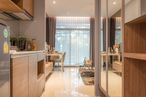 Condo in Phuket, Thailand, 1 bedroom in The Sea Heaven  № 173890