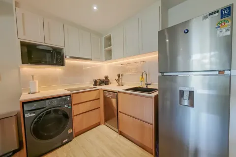 Condo à Bang Tao, Thaïlande, 2 chambres  № 173891 - photo 6