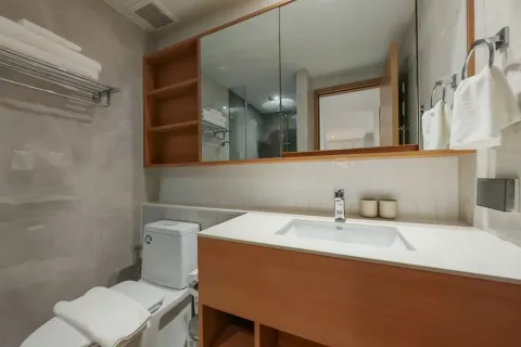 Condo à Bang Tao, Thaïlande, 2 chambres  № 173891 - photo 8