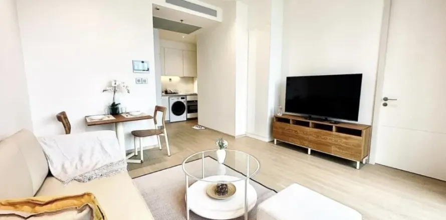 Студия в кондо в Ваттхане, Бангкок, Таиланд № 156072