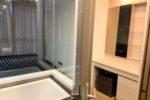 Кондоминиум с 2 спальнями в Банг Раке, Бангкок, Таиланд № 156067 - фото 5