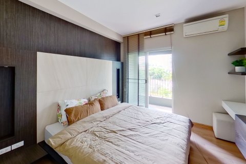 Студия в кондо в Клонг Тоэй, Бангкок, Таиланд № 156069 - фото 3