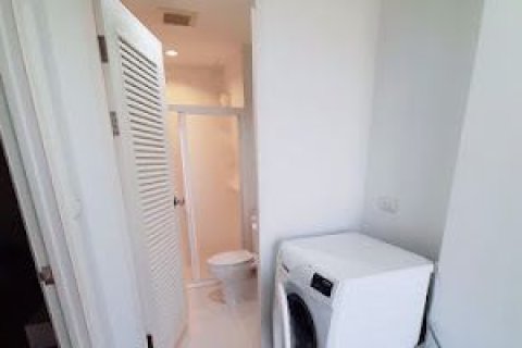 Condo à Bang Sue, Bangkok, Thaïlande, 2 chambres  № 148797 - photo 6