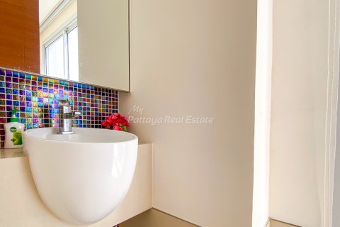 Condo in Pattaya, Thailand, 2 bedrooms  № 160180 - photo 23