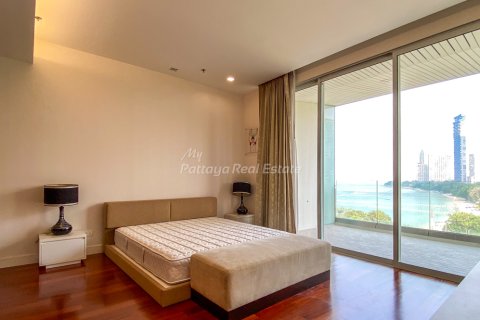 Condo in Pattaya, Thailand, 2 bedrooms  № 160180 - photo 18