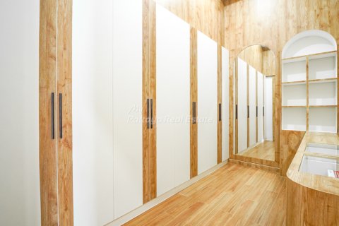 Дом в Банг Ламунге, Таиланд с 6 спальнями  № 160178 - фото 19