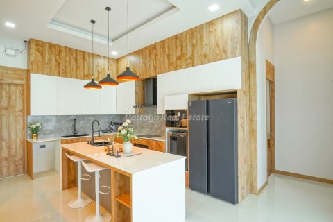 Дом в Банг Ламунге, Таиланд с 6 спальнями  № 160178 - фото 12