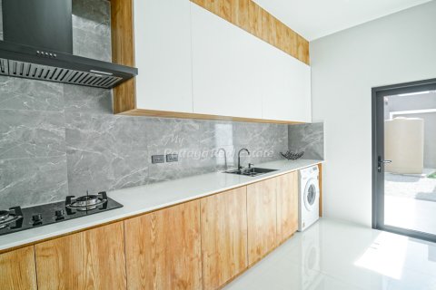 Дом в Банг Ламунге, Таиланд с 6 спальнями  № 160178 - фото 14