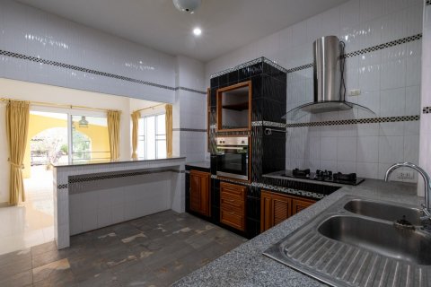 House in Chiang Mai, Thailand 3 bedrooms № 121953 - photo 8