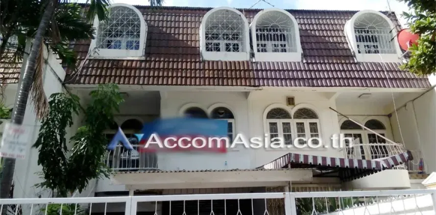 Studio in Sathon, Bangkok, Thailand № 218479