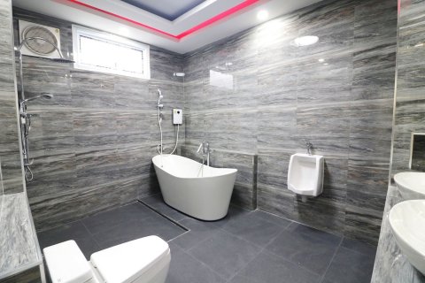 House in Udon Thani, Thailand 3 bedrooms № 159202 - photo 15