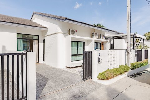 House in Phuket, Thailand 2 bedrooms № 159203 - photo 5