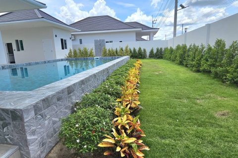 Villa in Hua Hin, Thailand 3 bedrooms № 163609 - photo 8