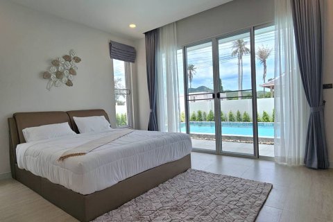Villa in Hua Hin, Thailand 3 bedrooms № 163609 - photo 19