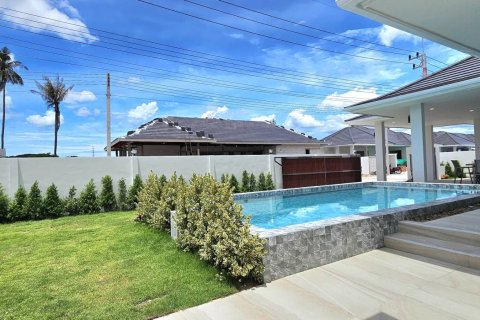 Villa in Hua Hin, Thailand 3 bedrooms № 163609 - photo 11