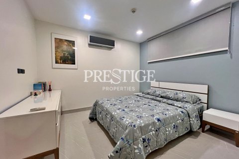 Condo in Pattaya, Thailand, 2 bedrooms № 198548 - photo 8