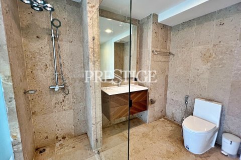 Condo in Pattaya, Thailand, 2 bedrooms № 198548 - photo 7