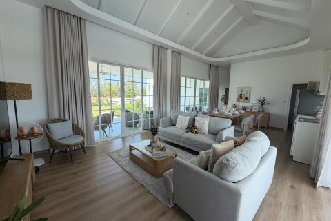 Villa in Hua Hin, Thailand 2 Schlafzimmer № 222687 - Foto 6